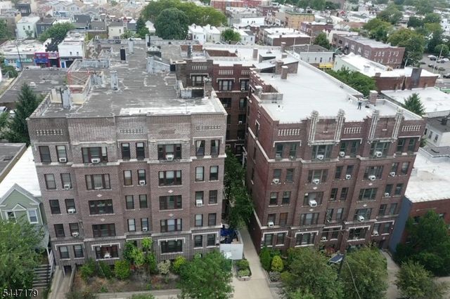 277 Harrison Ave C6, Jersey City, NJ 07304