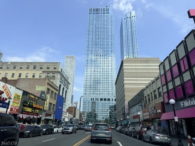 277 Harrison Ave C6, Jersey City, NJ 07304
