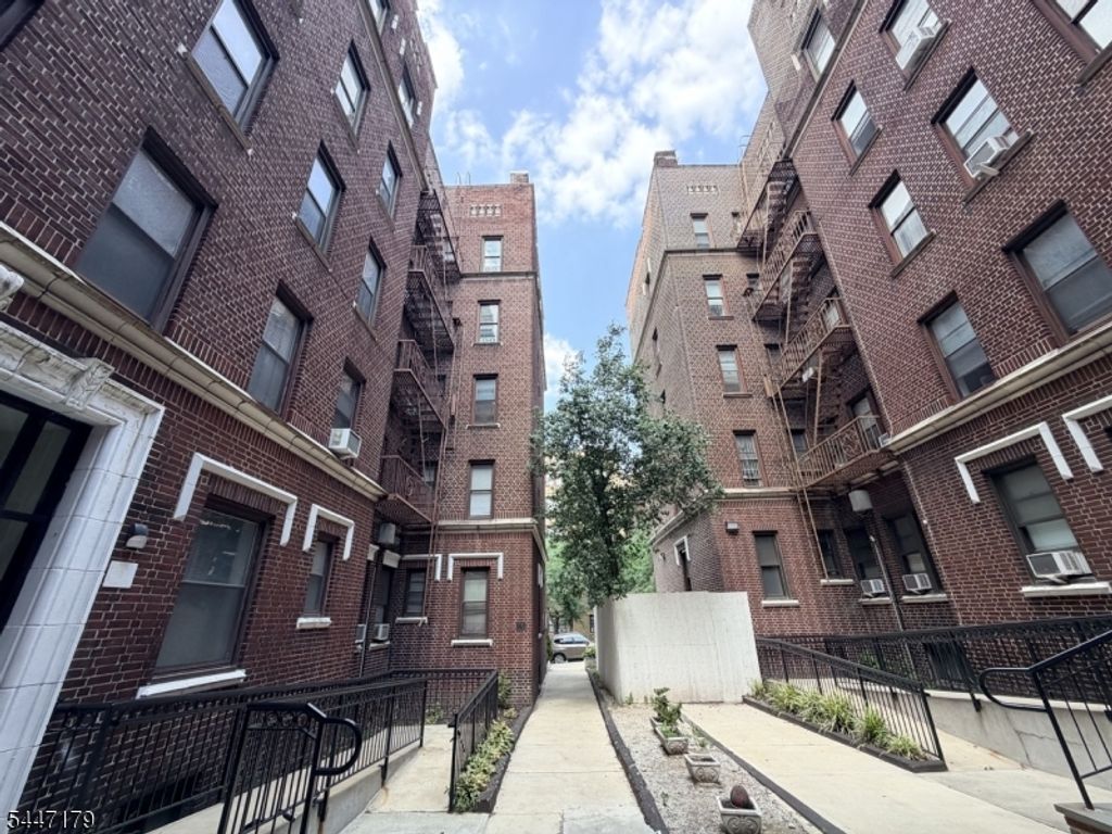277 Harrison Ave C6, Jersey City, NJ 07304 — photo 2