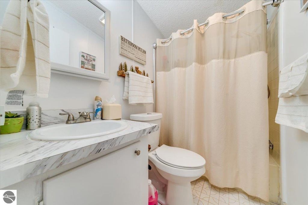 Image 34 of property listing at 3265 Ash Avenue, Lupton, MI 48635