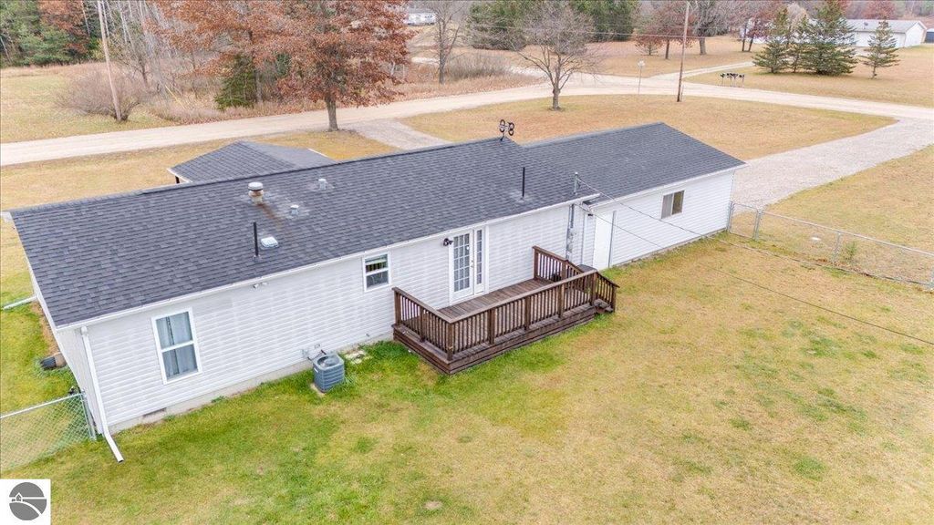 Image 8 of property listing at 3265 Ash Avenue, Lupton, MI 48635