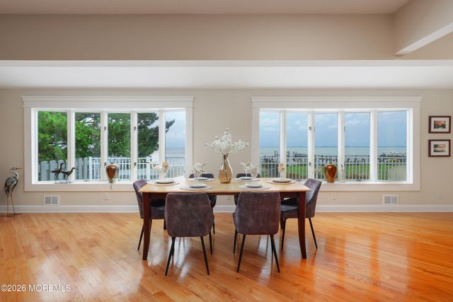 6 Harbor View Drive, Atlantic Highlands, NJ 07716