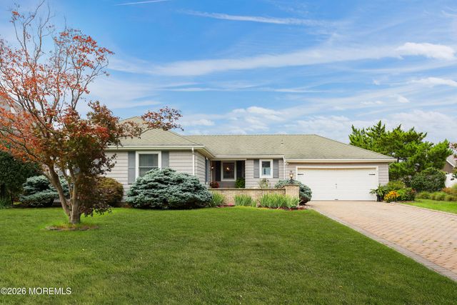 6 Harbor View Drive, Atlantic Highlands, NJ 07716