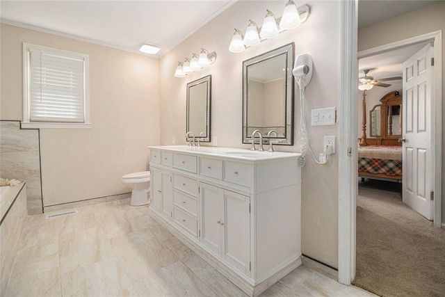 128 Highland Drive, West Point, GA 31833