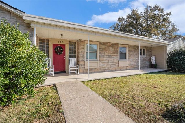 128 Highland Drive, West Point, GA 31833