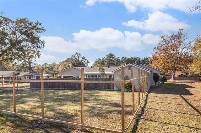 128 Highland Drive, West Point, GA 31833