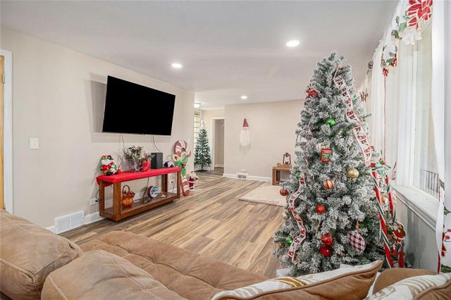 128 Highland Drive, West Point, GA 31833