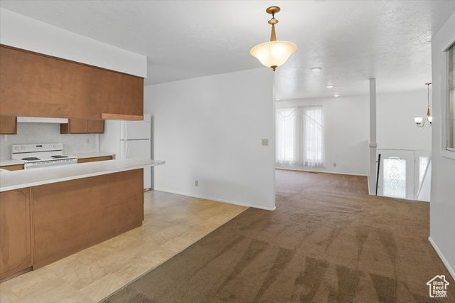 617 E 405 S, Layton, UT 84041