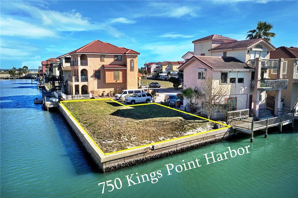 750 Kings Point, Corpus Christi, TX 78402 — exterior