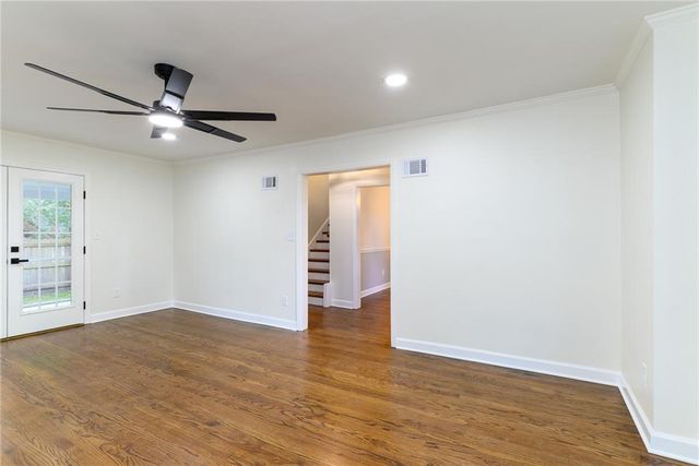 2001 W 79 Street, Prairie Village, KS 66208