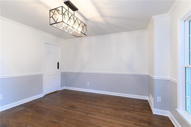 2001 W 79 Street, Prairie Village, KS 66208