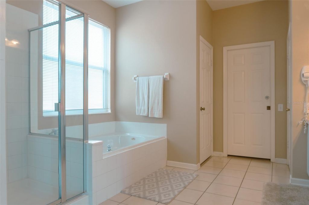 Image 24 of property listing at 8110 FAN PALM WAY, Kissimmee, FL 34747