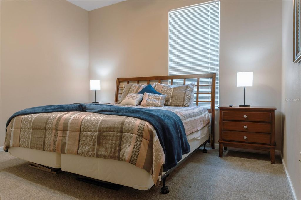 Image 9 of property listing at 8110 FAN PALM WAY, Kissimmee, FL 34747