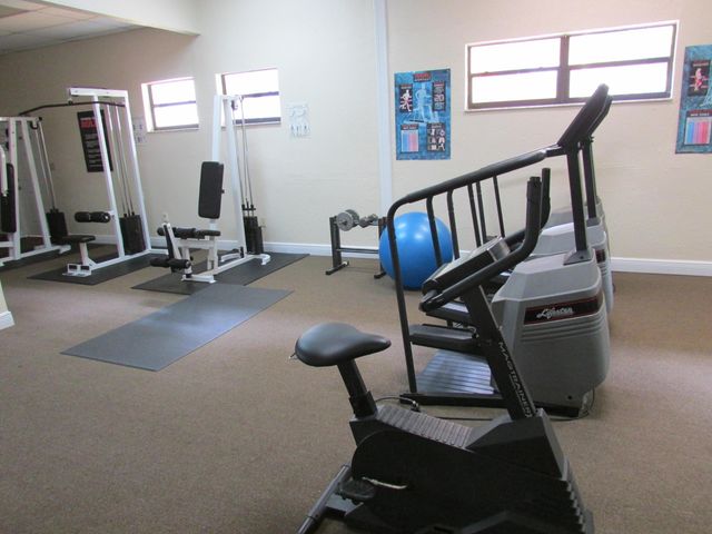 7000 NW 186th Street 4-316, Hialeah, FL 33015