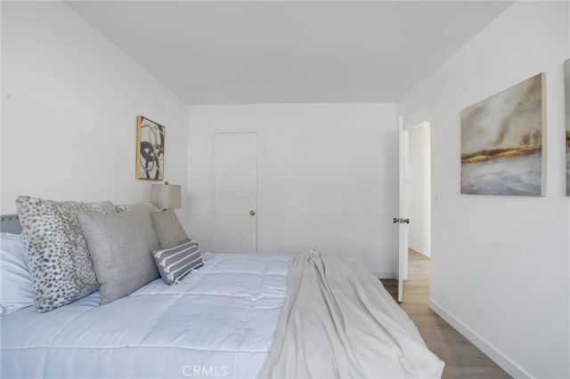 8207 Yarmouth, Reseda, CA 91335