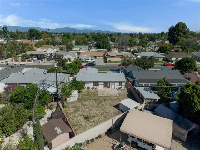8207 Yarmouth, Reseda, CA 91335
