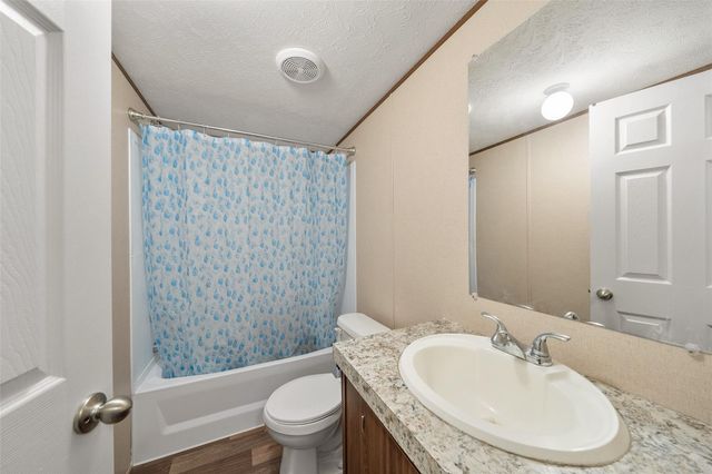 224 Commanche Road, Oakhurst, TX 77359