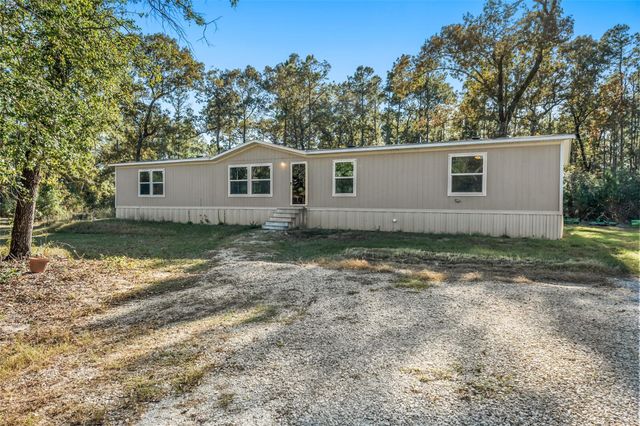 224 Commanche Road, Oakhurst, TX 77359