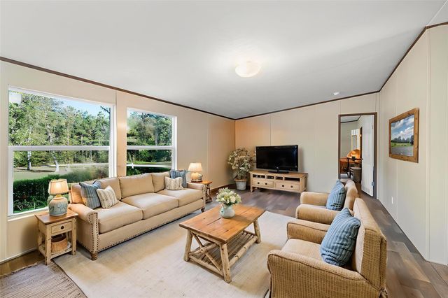 224 Commanche Road, Oakhurst, TX 77359