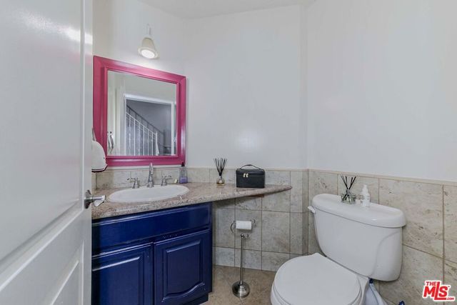 2743 Montrose Avenue 110, La Crescenta, CA 91020