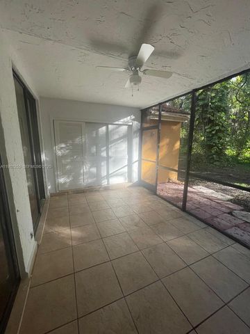 3846 Coral Tree Cir 3846, Coconut Creek, FL 33073