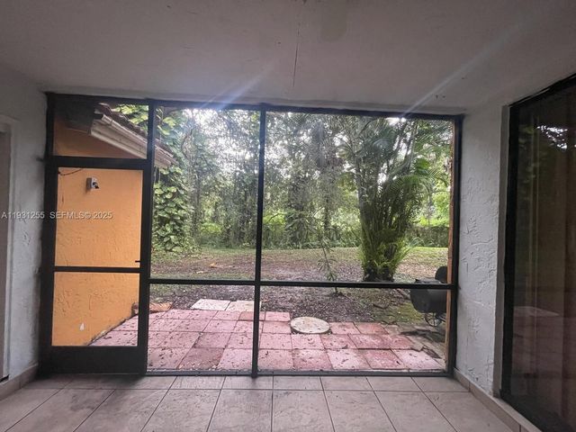 3846 Coral Tree Cir 3846, Coconut Creek, FL 33073