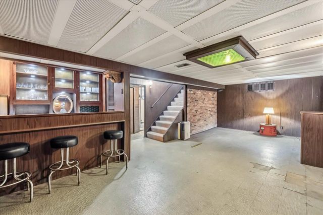 4100 S Hately AVENUE, Saint Francis, WI 53235