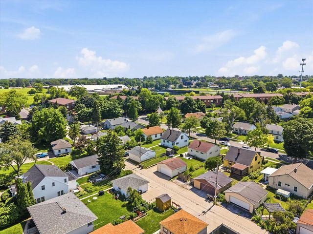 4100 S Hately AVENUE, Saint Francis, WI 53235