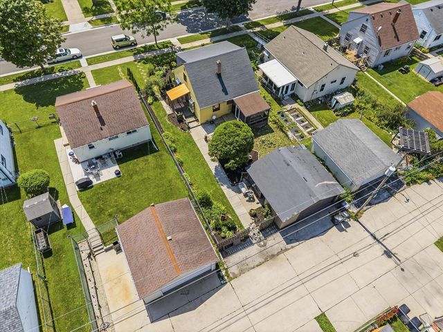 4100 S Hately AVENUE, Saint Francis, WI 53235