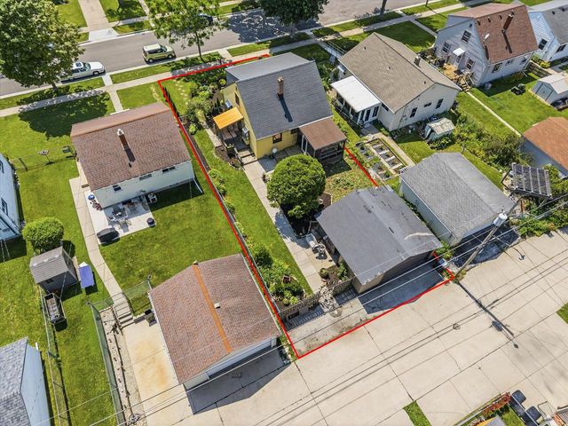 4100 S Hately AVENUE, Saint Francis, WI 53235