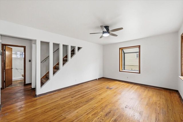 4100 S Hately AVENUE, Saint Francis, WI 53235