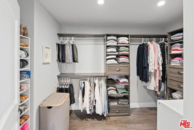 23218 Runnymede Street, West Hills, CA 91307