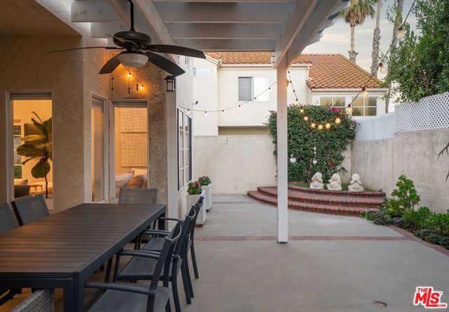 23218 Runnymede Street, West Hills, CA 91307