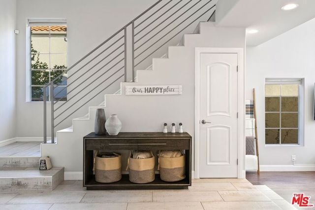 23218 Runnymede Street, West Hills, CA 91307