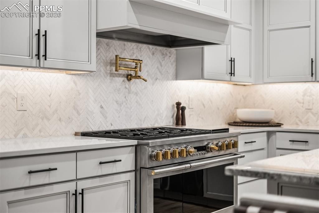 Image 15 of property listing at 620 Chipmunk Drive, Woodland Park, CO 80863