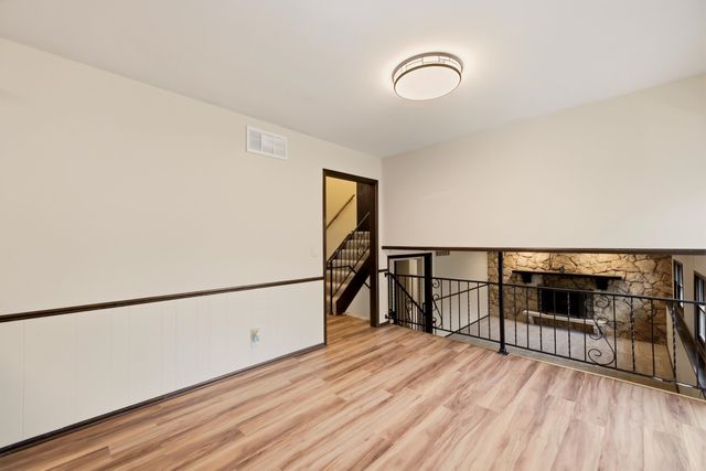 1383 N Caddy Ln, Wichita, KS 67212