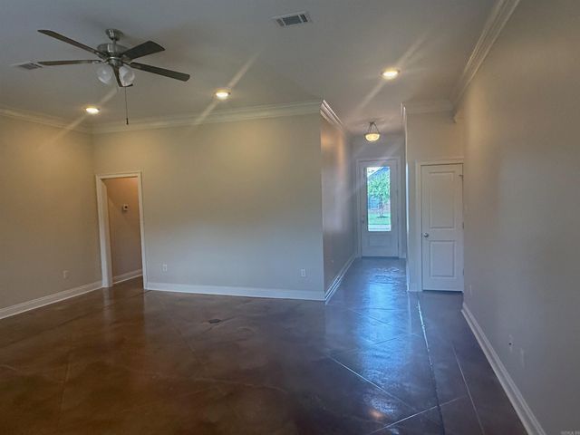 2505 EIGHTEEN Loop, Conway, AR 72034