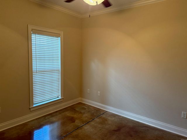 2505 EIGHTEEN Loop, Conway, AR 72034
