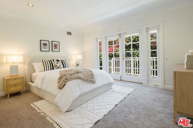 1165 Coldwater Canyon Drive, Beverly Hills, CA 90210