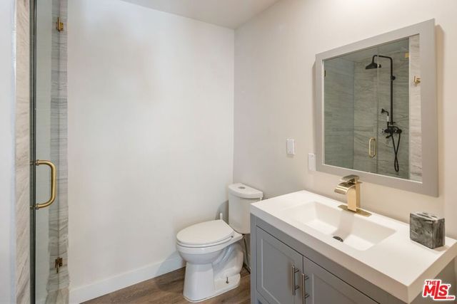 1165 Coldwater Canyon Drive, Beverly Hills, CA 90210