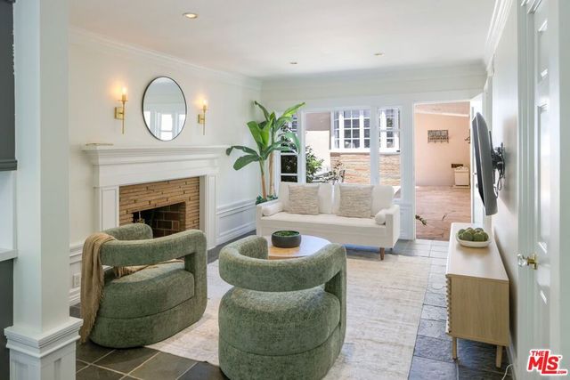 1165 Coldwater Canyon Drive, Beverly Hills, CA 90210