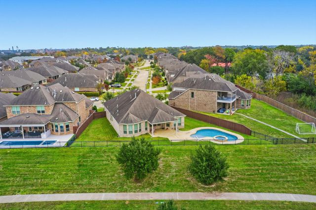 1222 Woodglen Hollow Lane, Katy, TX 77494