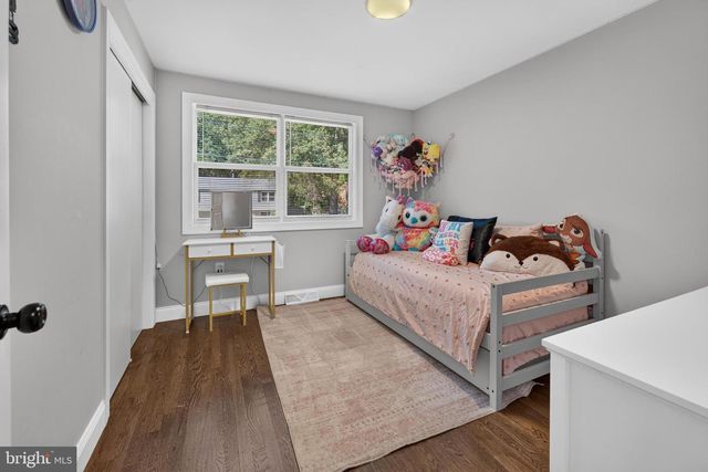 212 SUMMIT AVE, Blackwood, NJ 08012