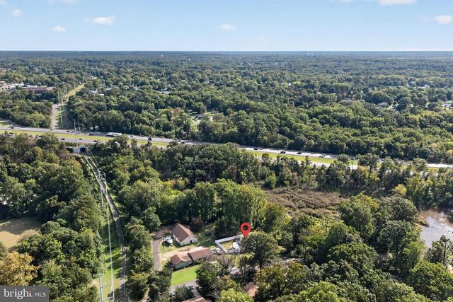 212 SUMMIT AVE, Blackwood, NJ 08012