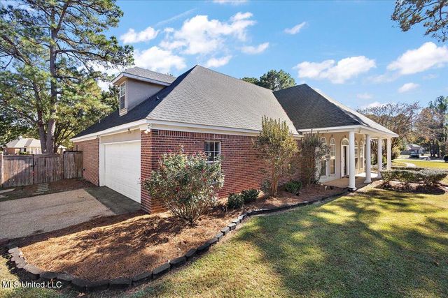 1006 Riverchase North Drive, Brandon, MS 39047