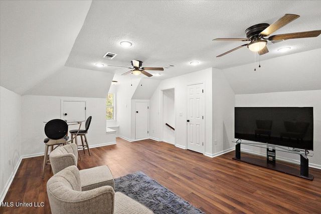 1006 Riverchase North Drive, Brandon, MS 39047