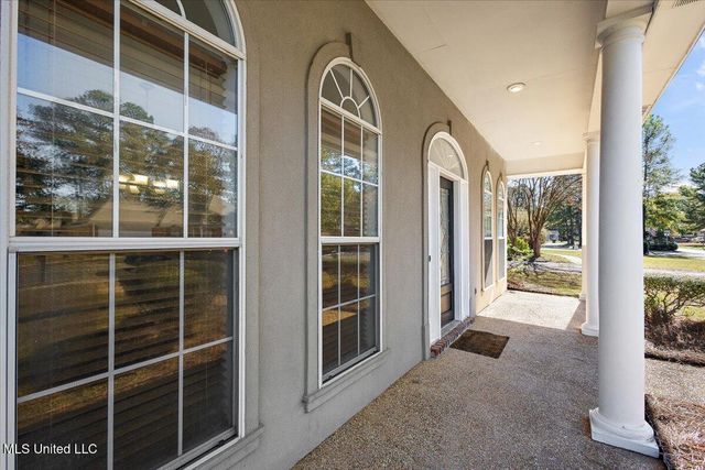 1006 Riverchase North Drive, Brandon, MS 39047