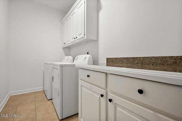 1006 Riverchase North Drive, Brandon, MS 39047