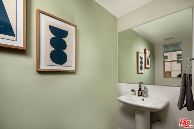 1483 W Vista Way 1563A, San Pedro (los Angeles), CA 90732