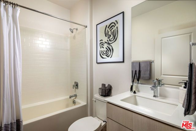 1483 W Vista Way 1563A, San Pedro (los Angeles), CA 90732